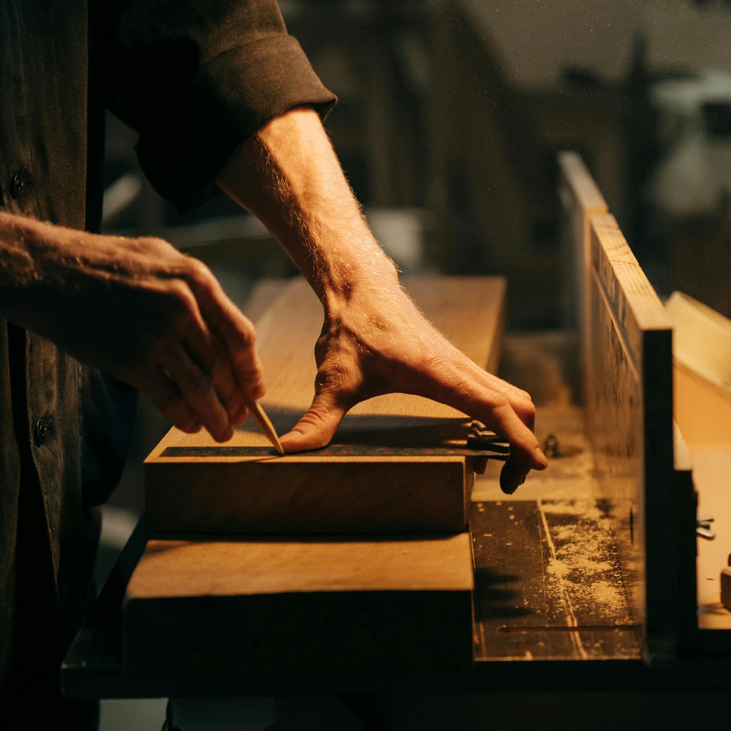 Cine este echipa din spatele brand-ului de mobilă Melanto?